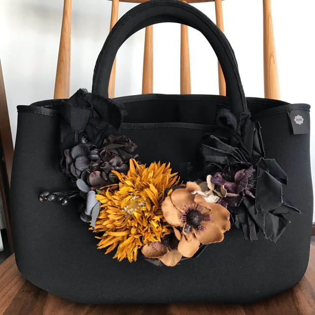 fioriのバッグ