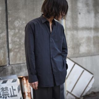 comoliシャツ22SSネイビーサイズ4