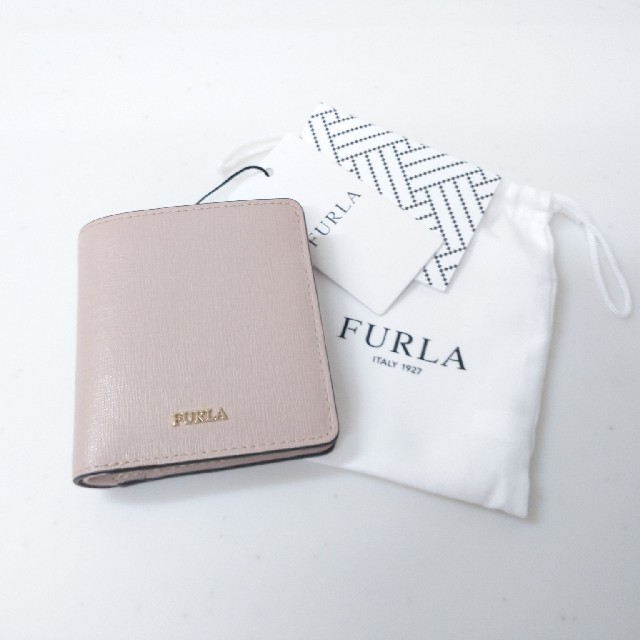 【美品】FURLA(フルラ) 二つ折り財布☆ベージュ