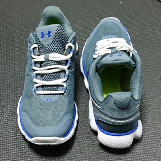 アンダーアーマー(UNDER ARMOUR)のアンダーアーマー マイクロ G アタック J(スニーカー)