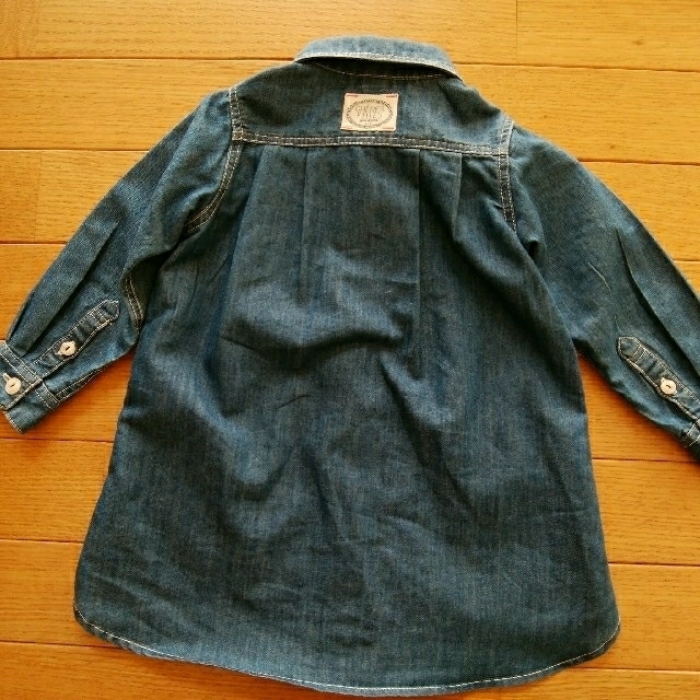 F.O.KIDS(エフオーキッズ)のapres les cours アプレレクール シャツワンピース　長袖　デニム キッズ/ベビー/マタニティのキッズ服女の子用(90cm~)(ワンピース)の商品写真