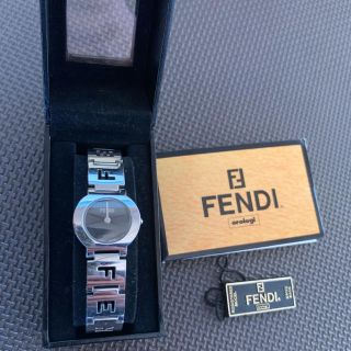 フェンディ(FENDI)の時計　フェンディ (腕時計)