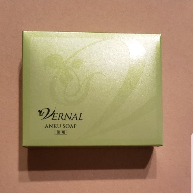 VERNAL(ヴァーナル)のKiti様専用 ☆ ヴァーナル アンクソープ 2個 コスメ/美容のスキンケア/基礎化粧品(洗顔料)の商品写真