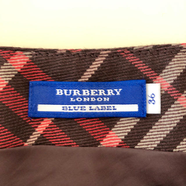 BURBERRY BLUE LABEL(バーバリーブルーレーベル)のバーバリーブルーレーベル プリーツスカート レディースのスカート(ミニスカート)の商品写真