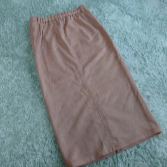 RayCassin(レイカズン)のRAY CASSIN レイカズン スエードタイトスカート レディースのスカート(ロングスカート)の商品写真