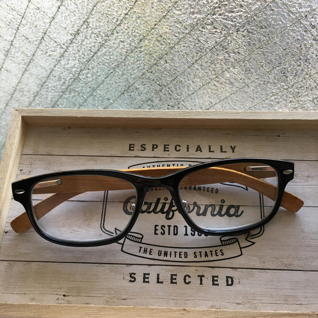 リーディンググラス　老眼鏡　1.5 レディースのファッション小物(サングラス/メガネ)の商品写真
