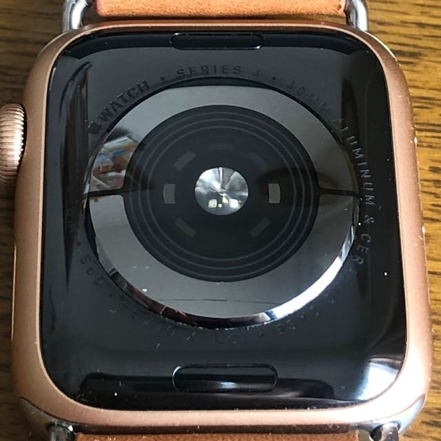 Apple Watch(アップルウォッチ)のApple Watch Series4（GPSモデル）-40mm メンズの時計(腕時計(デジタル))の商品写真