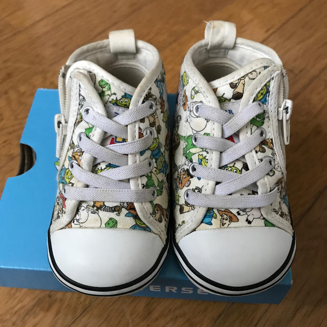 CONVERSE(コンバース)の箱なしコンバース　トイストーリー　13.5cm キッズ/ベビー/マタニティのベビー靴/シューズ(~14cm)(スニーカー)の商品写真