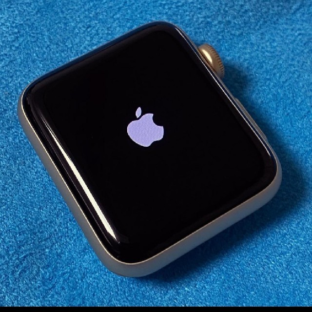 Apple(アップル)のApple Watch Series 2 メンズの時計(腕時計(デジタル))の商品写真