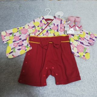 ニシマツヤ(西松屋)の【新品】袴ロンパース　靴下　セット【70㎝】(和服/着物)