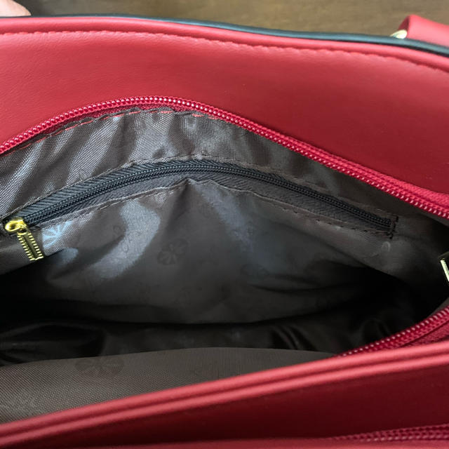 ❤️断捨離SALE❤️ロングハンドルショルダーバッグ　レッド レディースのバッグ(ショルダーバッグ)の商品写真