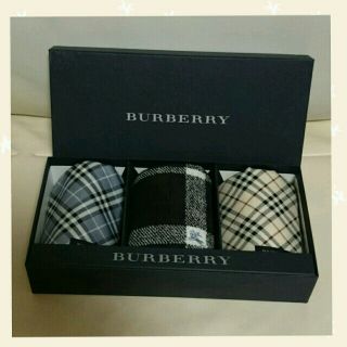 バーバリー(BURBERRY)のBURBERRYﾊﾝｶﾁ3枚set(ハンカチ/ポケットチーフ)