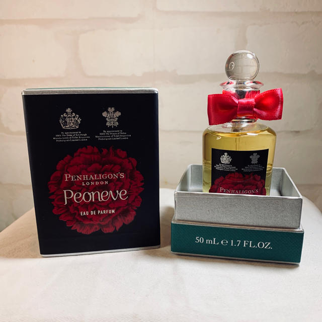 Penhaligon's(ペンハリガン)のペンハリガン  ピオニーヴオードパルファム  50ml コスメ/美容の香水(香水(女性用))の商品写真