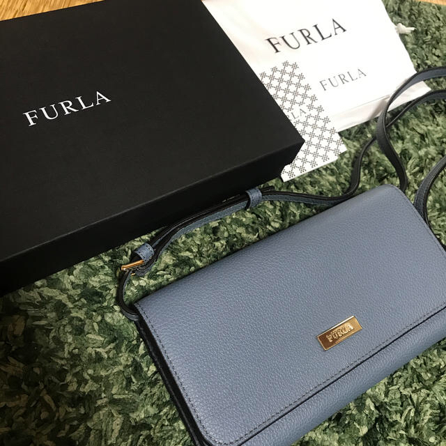 FURLA ウォレットショルダーバック