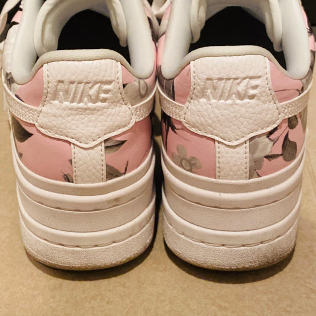 NIKE(ナイキ)の[さらにお値下げ！] Nike バンダル2k 25cm ピンク レディースの靴/シューズ(スニーカー)の商品写真