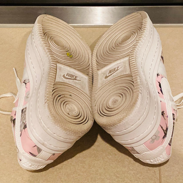 NIKE(ナイキ)の[さらにお値下げ！] Nike バンダル2k 25cm ピンク レディースの靴/シューズ(スニーカー)の商品写真