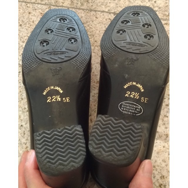 ★MILMORE ELEGANCE★レザーパンプス レディースの靴/シューズ(ハイヒール/パンプス)の商品写真