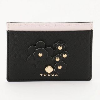 トッカ(TOCCA)の新品 TOCCA カードケース 黒 お花(名刺入れ/定期入れ)