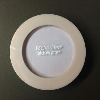 レブロン(REVLON)のレブロン♡プレストパウダー♡ラベンダー(フェイスパウダー)