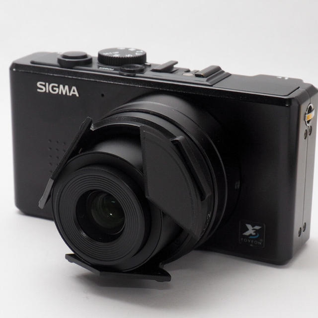 SIGMA  DP2x コンパクトデジタルカメラ　APS-C フォビオン