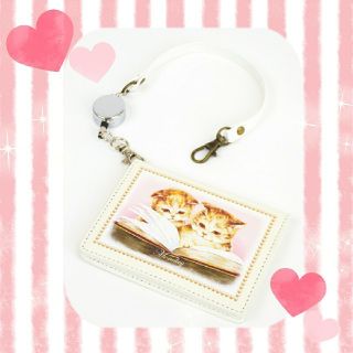 フランシュリッペ(franche lippee)の★新品未使用★フランシュリッペ☆ねこ★パスケース☆定期入れ★猫☆可愛い★(パスケース/IDカードホルダー)