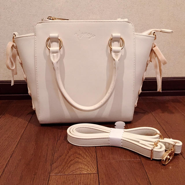 Honey Salon(ハニーサロン)の白石麻衣ちゃん着用♡レースアップミディ レディースのバッグ(ショルダーバッグ)の商品写真