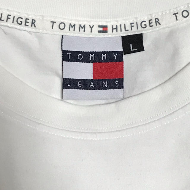 TOMMY HILFIGER(トミーヒルフィガー)のTommy  Tシャツ メンズのトップス(Tシャツ/カットソー(半袖/袖なし))の商品写真