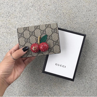 グッチ(Gucci)のGUCCI チェリー(さくらんぼ) 財布(財布)