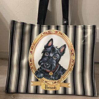 ハロッズ(Harrods)のハロッズ バッグ　黒いテリア柄(トートバッグ)