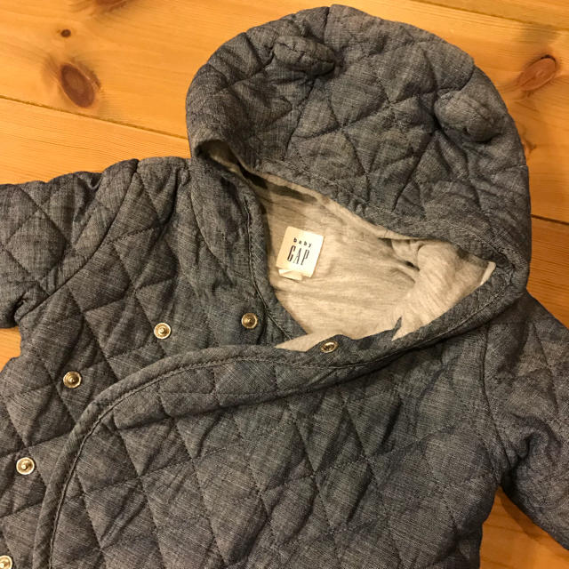 babyGAP(ベビーギャップ)のbabygap デニムロンパース キッズ/ベビー/マタニティのベビー服(~85cm)(カバーオール)の商品写真