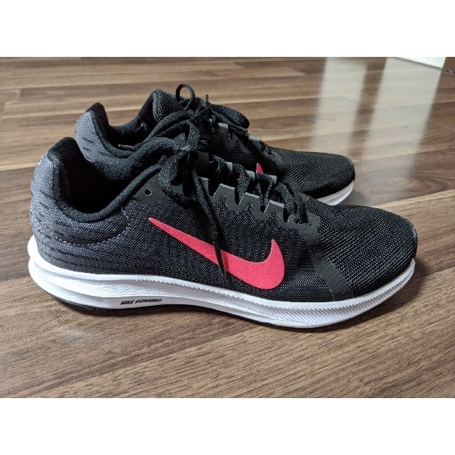 NIKE(ナイキ)のNIKE　ウィメンズ　23.5cm　ダウンシフター8 ランニングシューズ　ナイキ スポーツ/アウトドアのランニング(シューズ)の商品写真