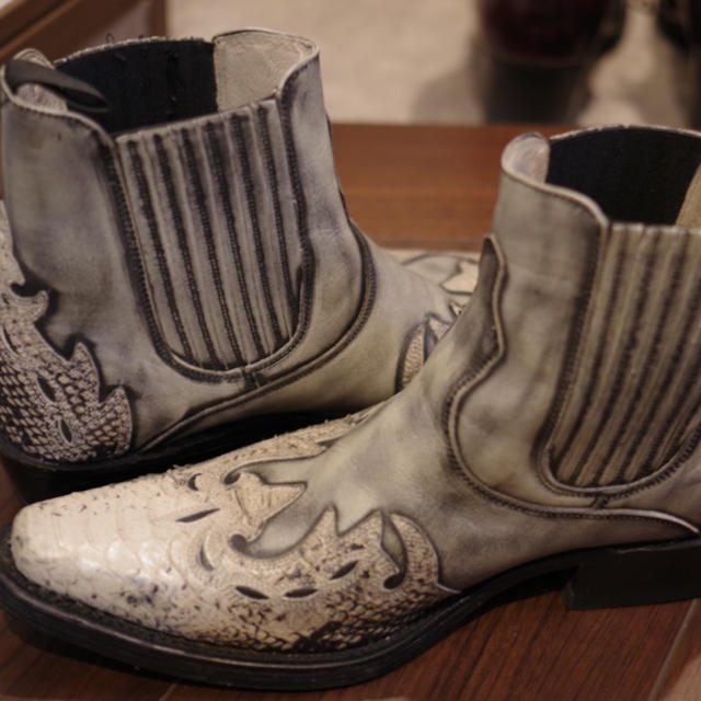 JOHN LAWRENCE SULLIVAN(ジョンローレンスサリバン)のウエスタンブーツ  メンズの靴/シューズ(ブーツ)の商品写真