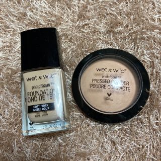 マック(MAC)のwet n wild フォトフォーカスファンデーション&プレストパウダー セット(フェイスパウダー)