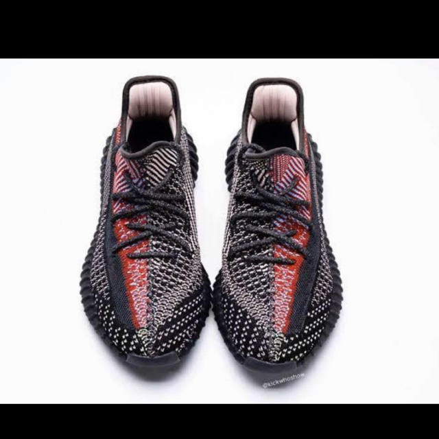 adidas(アディダス)の27.5cm YEEZYBOOST350V2 YECHEIL 新品 メンズの靴/シューズ(スニーカー)の商品写真