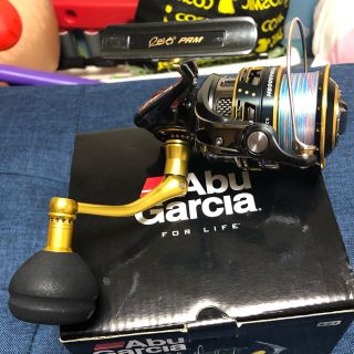 美品】AbuGarcia アブガルシア REVO PRM 4000SH-