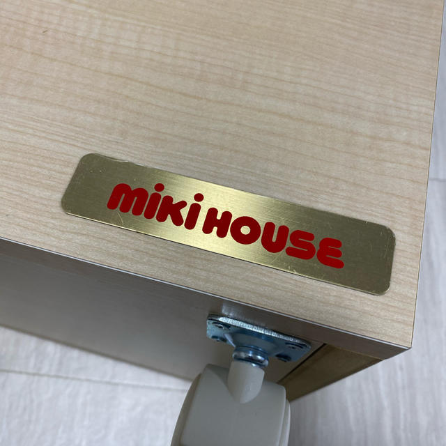 mikihouse(ミキハウス)の【おまけ付き】ミキハウス　ブックシェルフ キッズ/ベビー/マタニティの寝具/家具(収納/チェスト)の商品写真