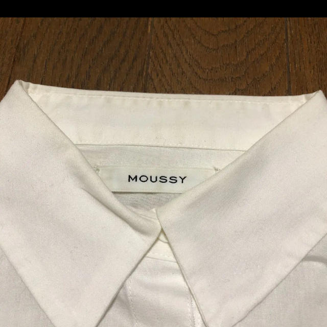 moussy(マウジー)の【moussy】シャツ襟 レディースのトップス(シャツ/ブラウス(長袖/七分))の商品写真