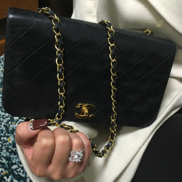 chanel チェーン　シュルダー