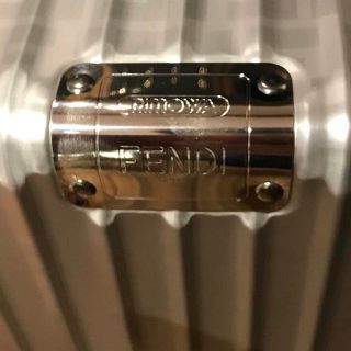 リモワ(RIMOWA)の石井様👌(スーツケース/キャリーバッグ)