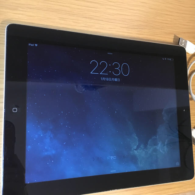 iPad 64GB A1416  第３世代 タブレット ケーブル付き アイパッドタブレット
