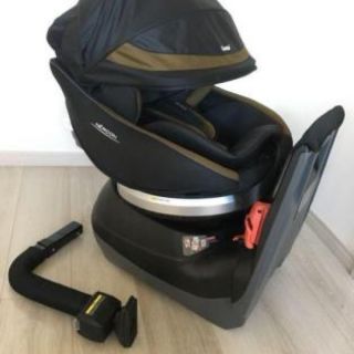 コンビ(combi)のなつれな様専用　コンビネルーム エッグショック NF-550 ハイグレードモデル(自動車用チャイルドシート本体)