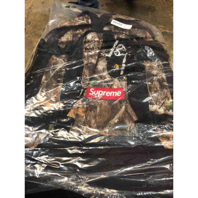 専用Supreme 19FW Backpack Real Tree Camo