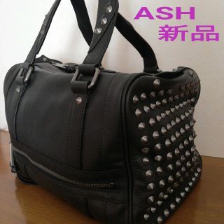 アッシュ(ASH)のASH スタッズレザーバッグ　新品(ハンドバッグ)