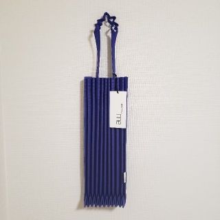 イッセイミヤケ(ISSEY MIYAKE)のme ISSEYMIYAKE プリーツトートバッグ(トートバッグ)