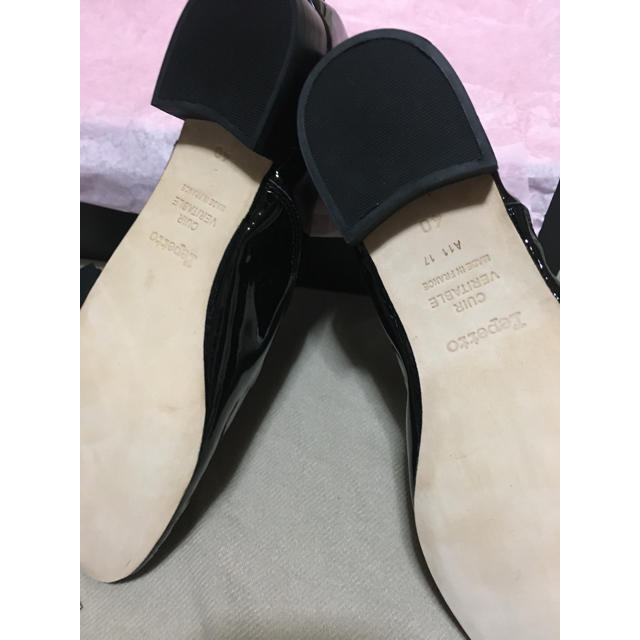 repetto(レペット)のrepetto(レペット) ZIZI  エナメル　Noir(ブラック)40 新品 レディースの靴/シューズ(ローファー/革靴)の商品写真