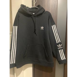 アディダス(adidas)のadidas パーカー(パーカー)