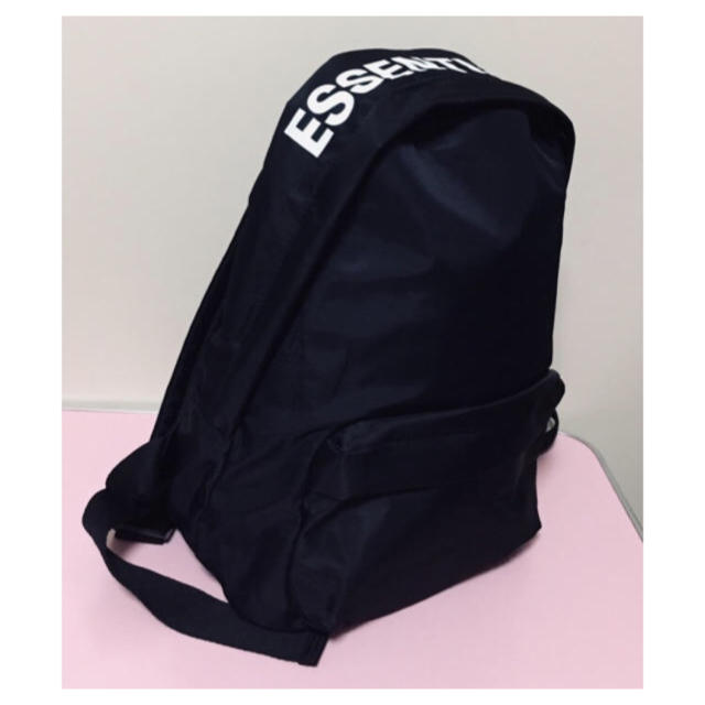 FEAR OF GOD(フィアオブゴッド)のFOG Essentials Backpack リュック  メンズのバッグ(バッグパック/リュック)の商品写真