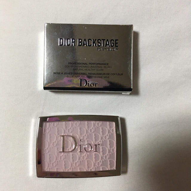 Dior - ディオール バックステージ ロージーグロウ 003 チーク Dior - ディオール バックステージ ロージーグロウ 003 チーク