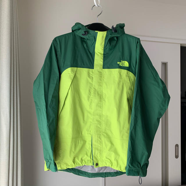 THE NORTH FACE(ザノースフェイス)のノースフェイス　マウンテンパーカーS メンズのジャケット/アウター(マウンテンパーカー)の商品写真