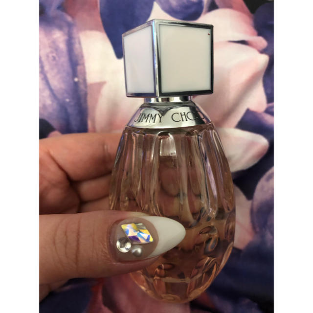 JIMMY CHOO(ジミーチュウ)のジミーチュウ  ロー オードトワレ 40ml コスメ/美容の香水(ユニセックス)の商品写真